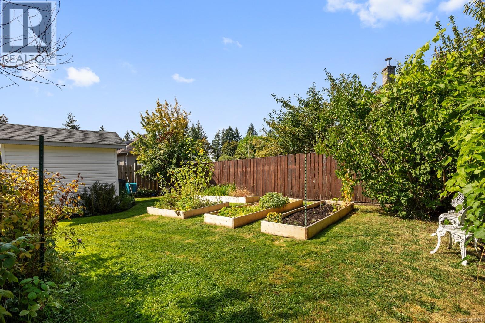 A 547 Anderton Rd, Comox