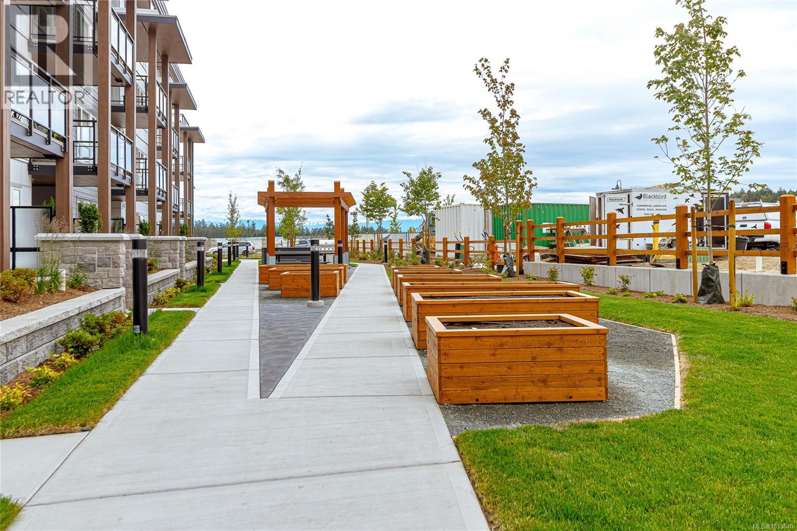 310 3564B Ryder Hesjedal Way, Colwood