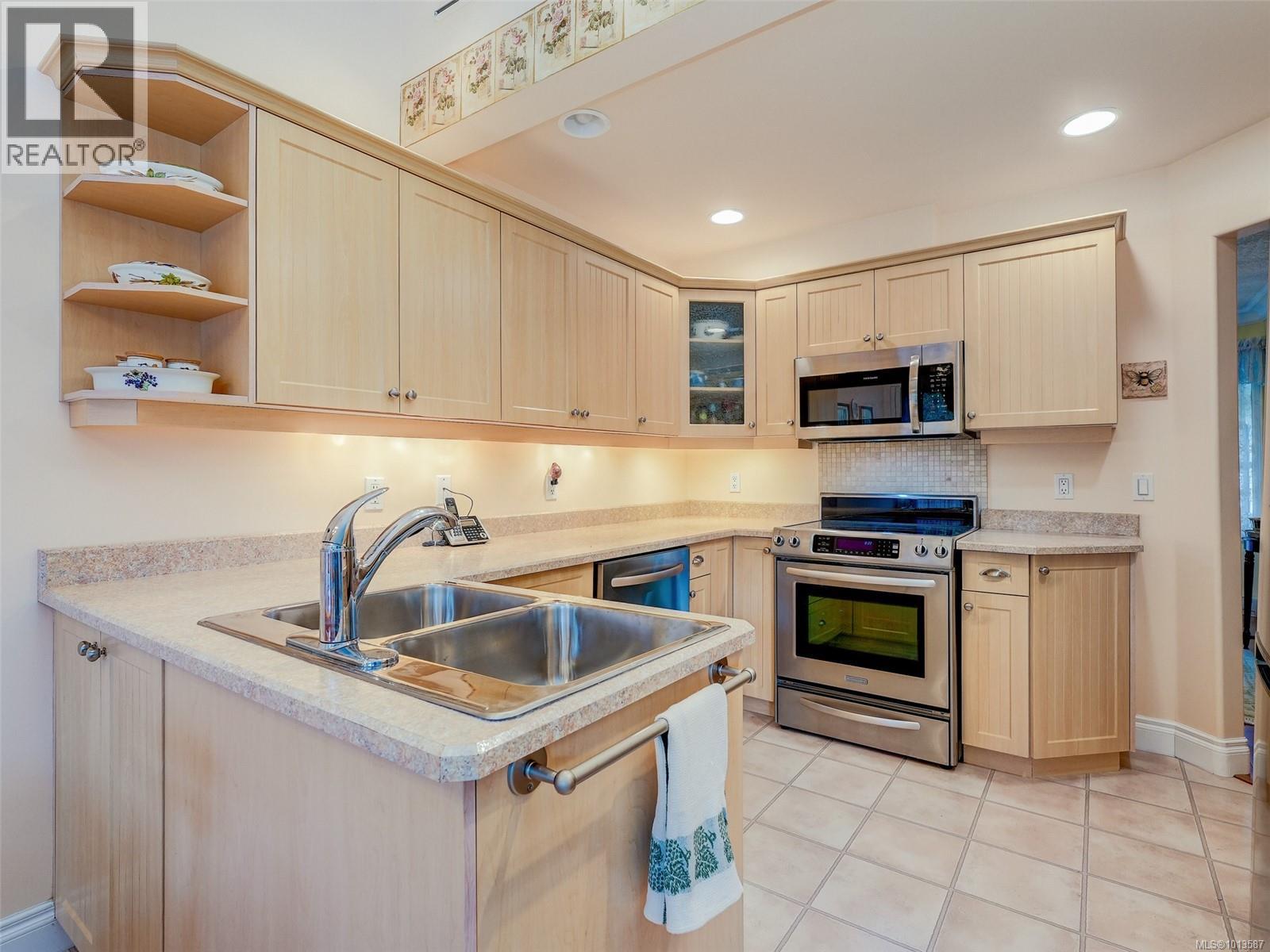 105 1645 Narissa Road, Sooke