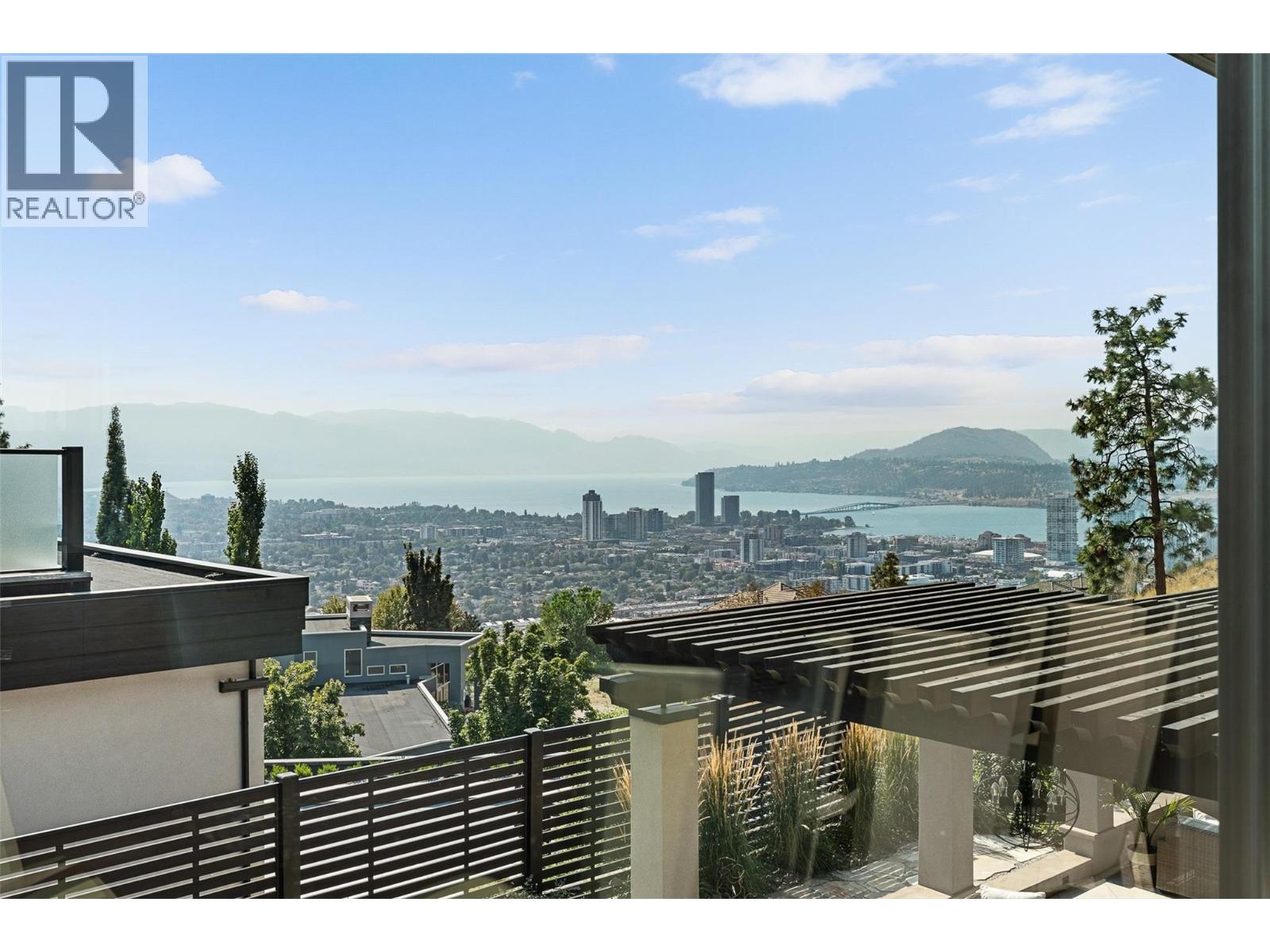  742 Highpointe Place, Kelowna