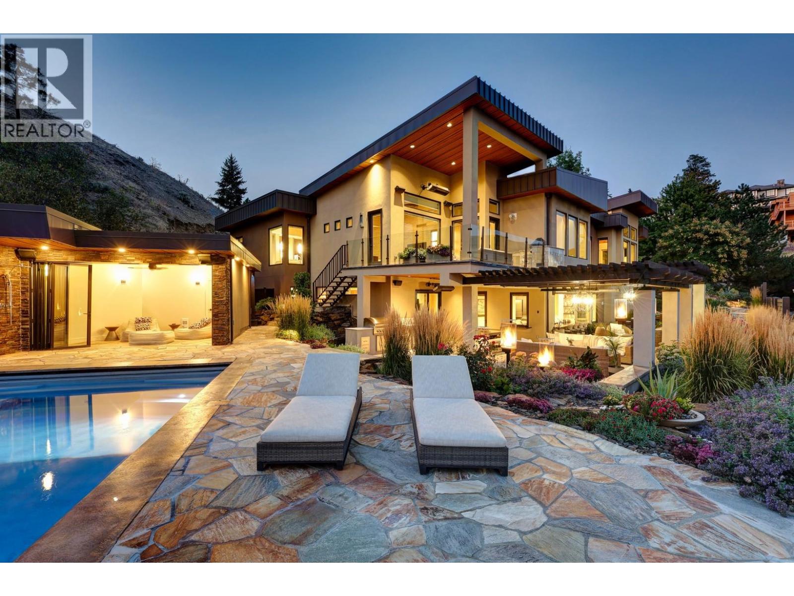  742 Highpointe Place, Kelowna