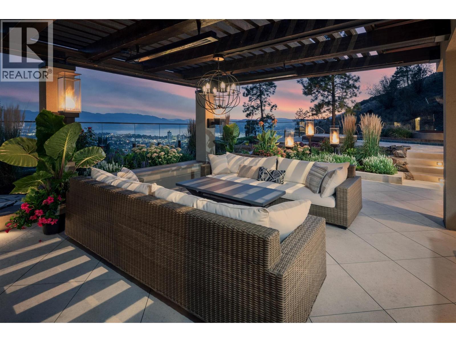  742 Highpointe Place, Kelowna