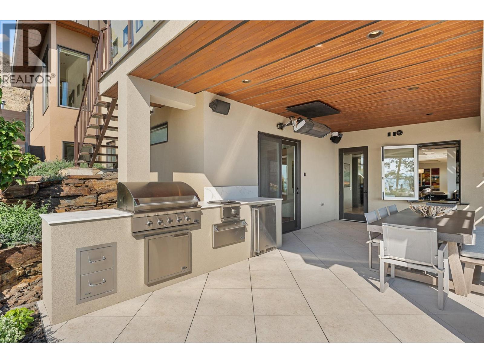  742 Highpointe Place, Kelowna