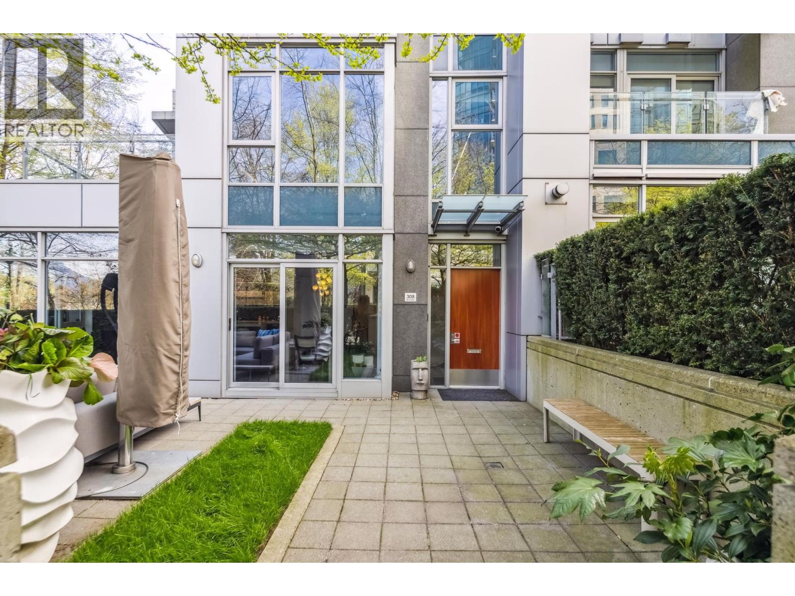TH22 1281 W CORDOVA STREET, Vancouver