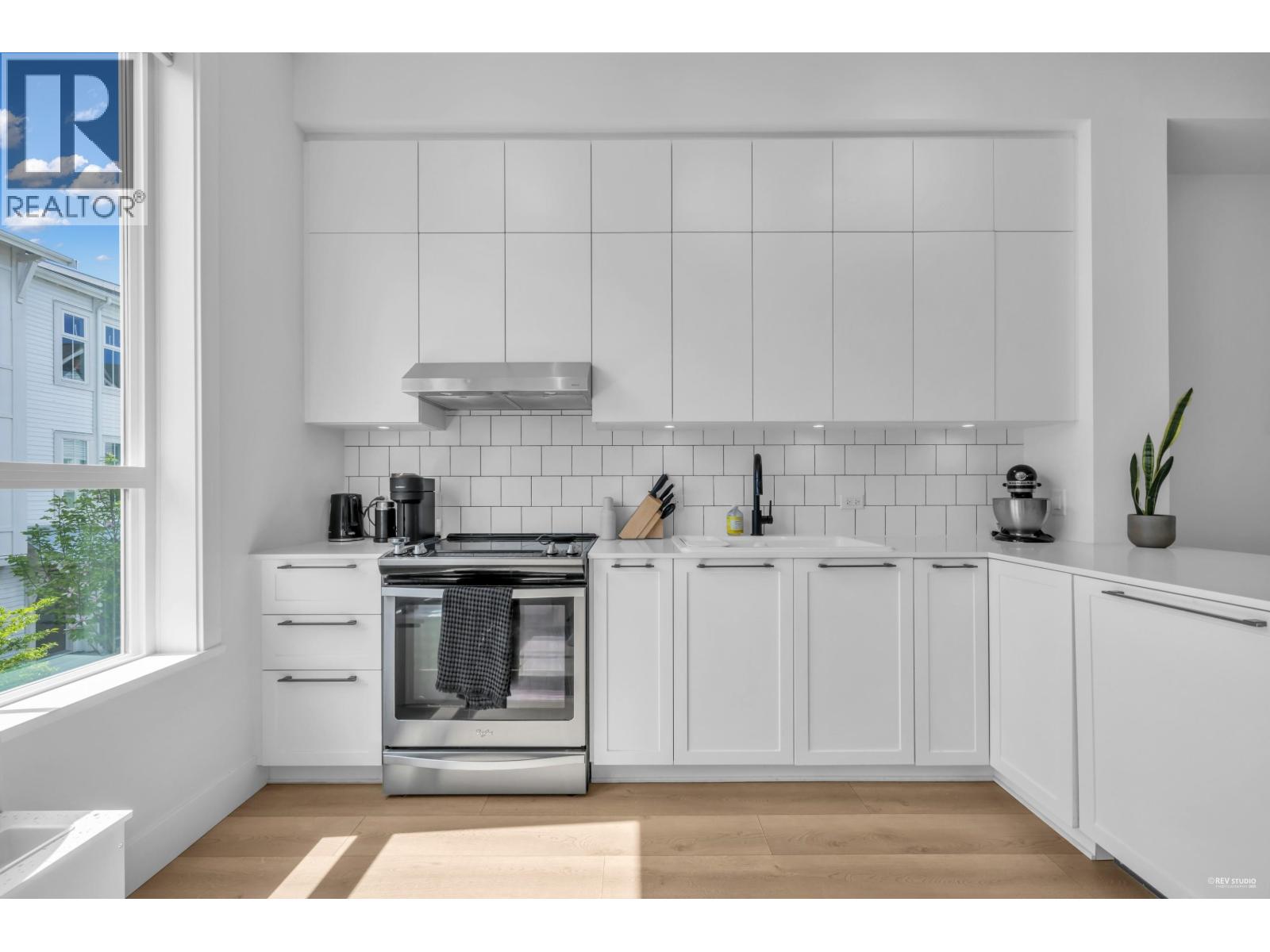 #19-4716 ORCA Way, Delta