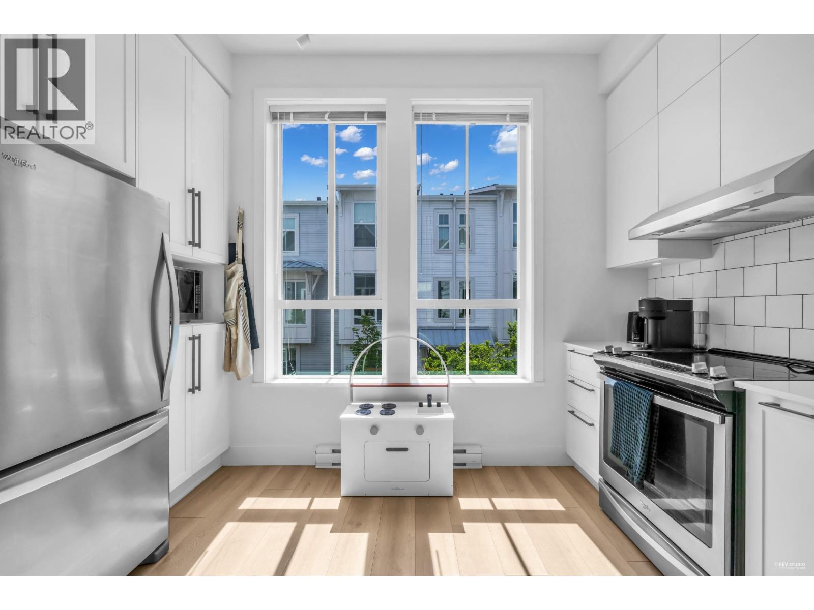 #19-4716 ORCA Way, Delta