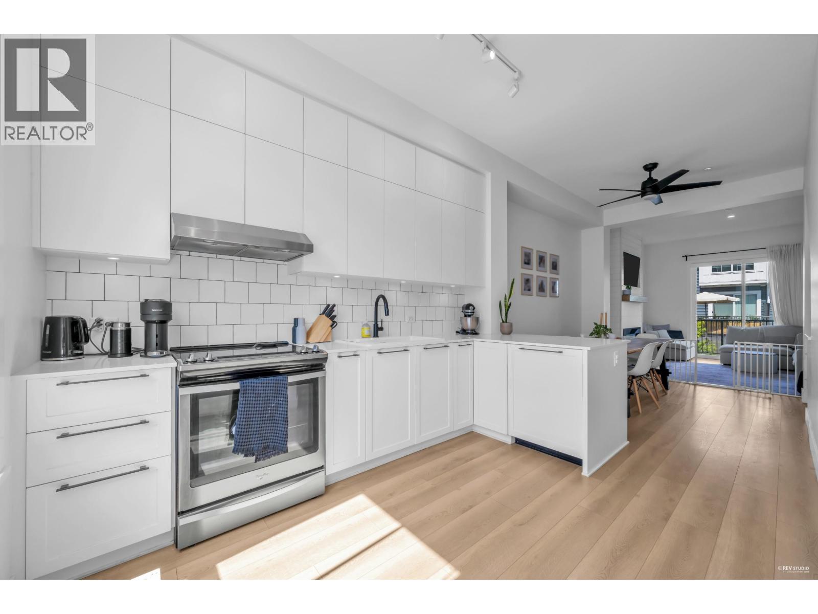 #19-4716 ORCA Way, Delta