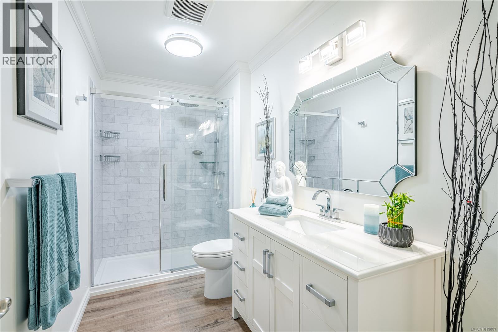 306 1 Buddy Rd, View Royal