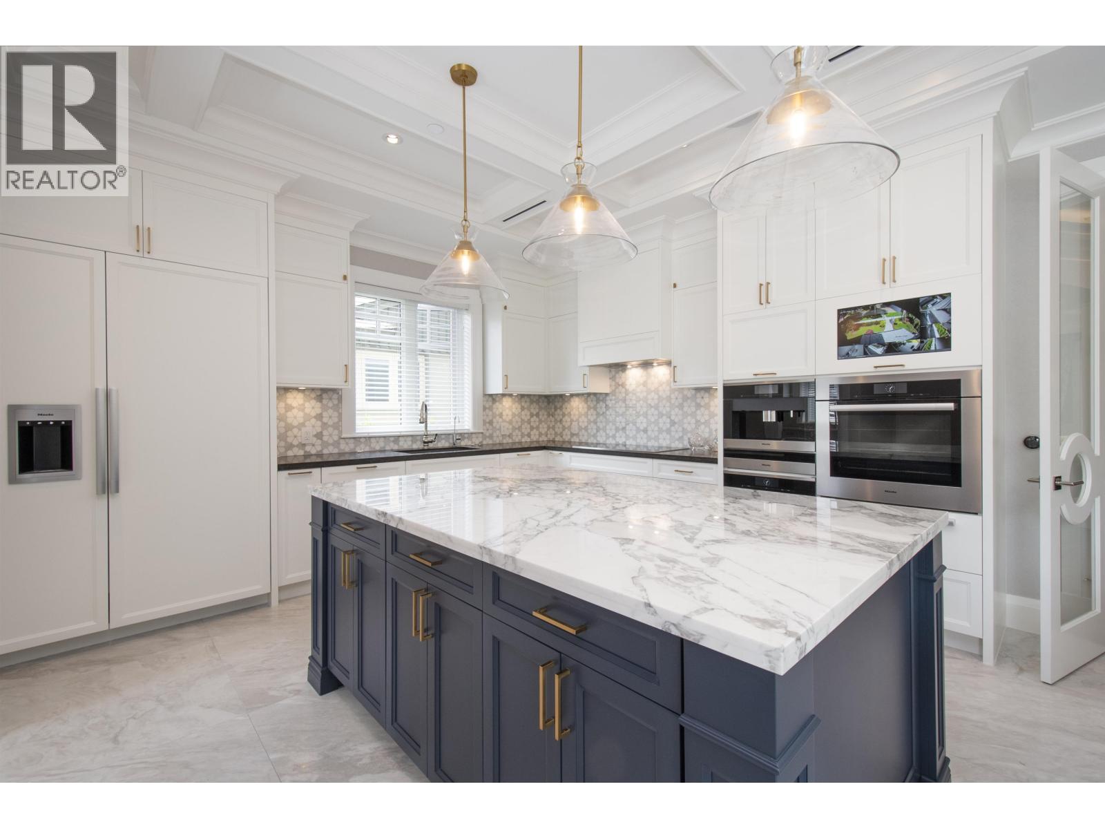3946 W 30TH AVENUE, Vancouver