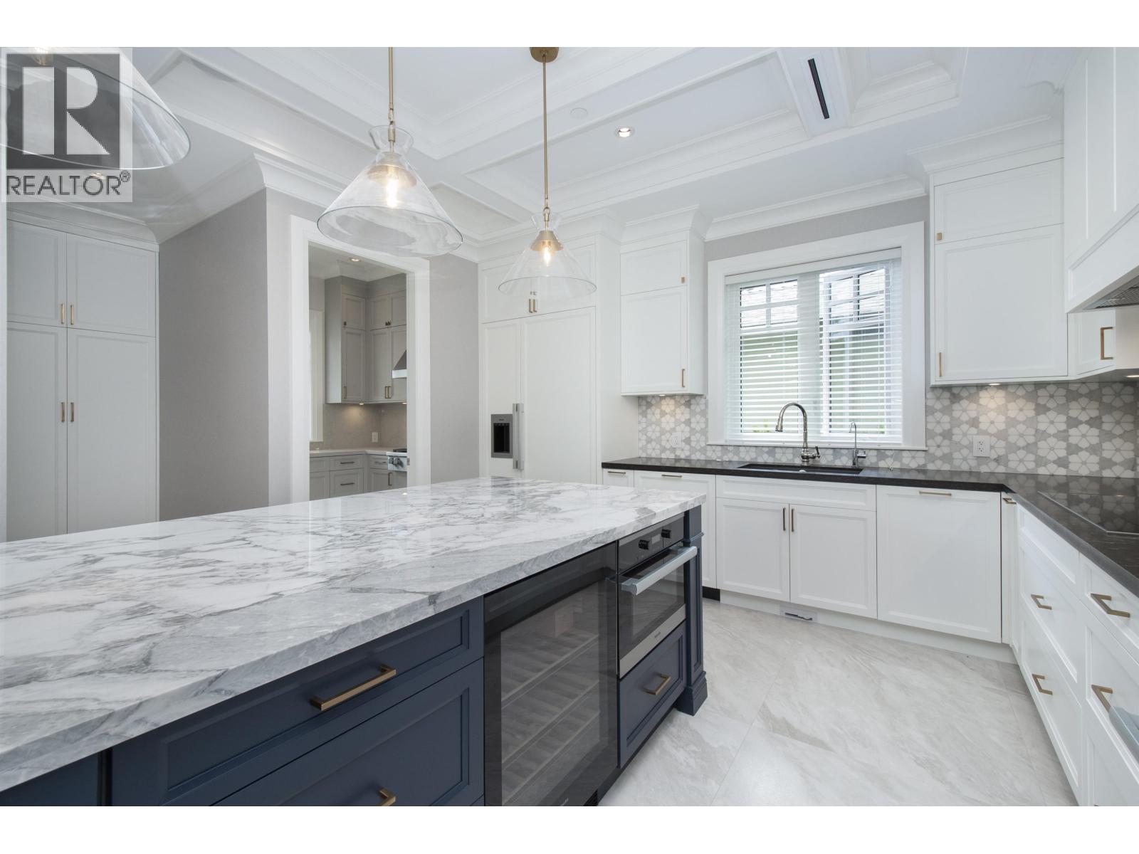 3946 W 30TH AVENUE, Vancouver