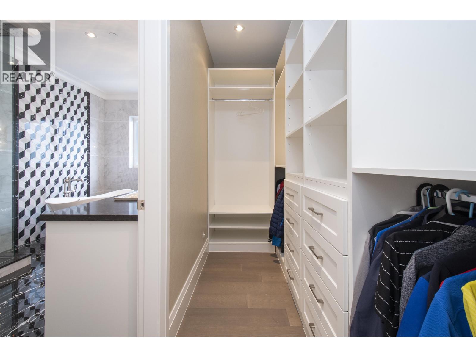 3946 W 30TH AVENUE, Vancouver
