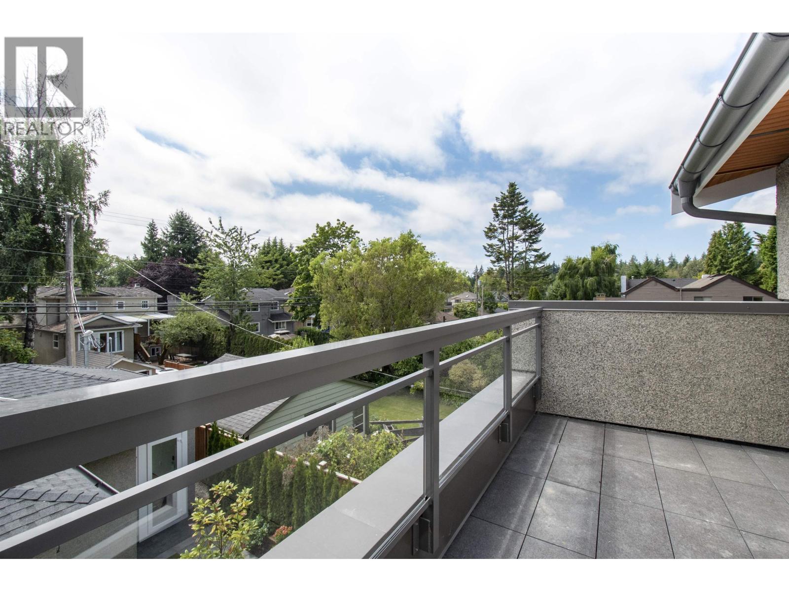 3946 W 30TH AVENUE, Vancouver