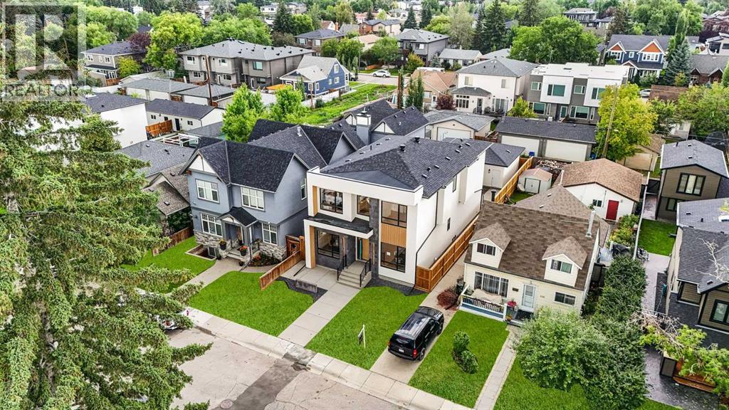 430 21 Avenue NE, Calgary, Alberta