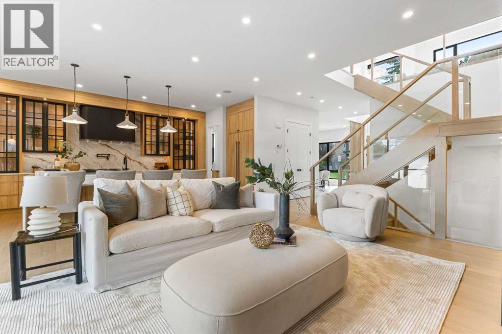 Single Family House for Sale in   Avenue NE Winston Heights/Mountview Calgary 