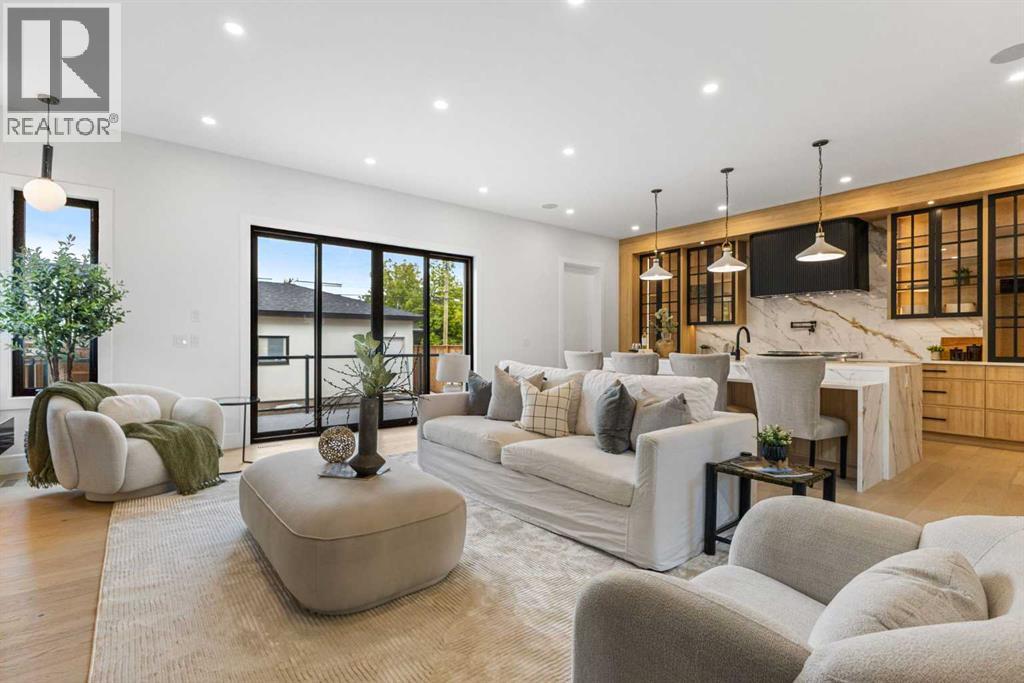 Single Family House for Sale in   Avenue NE Winston Heights/Mountview Calgary 