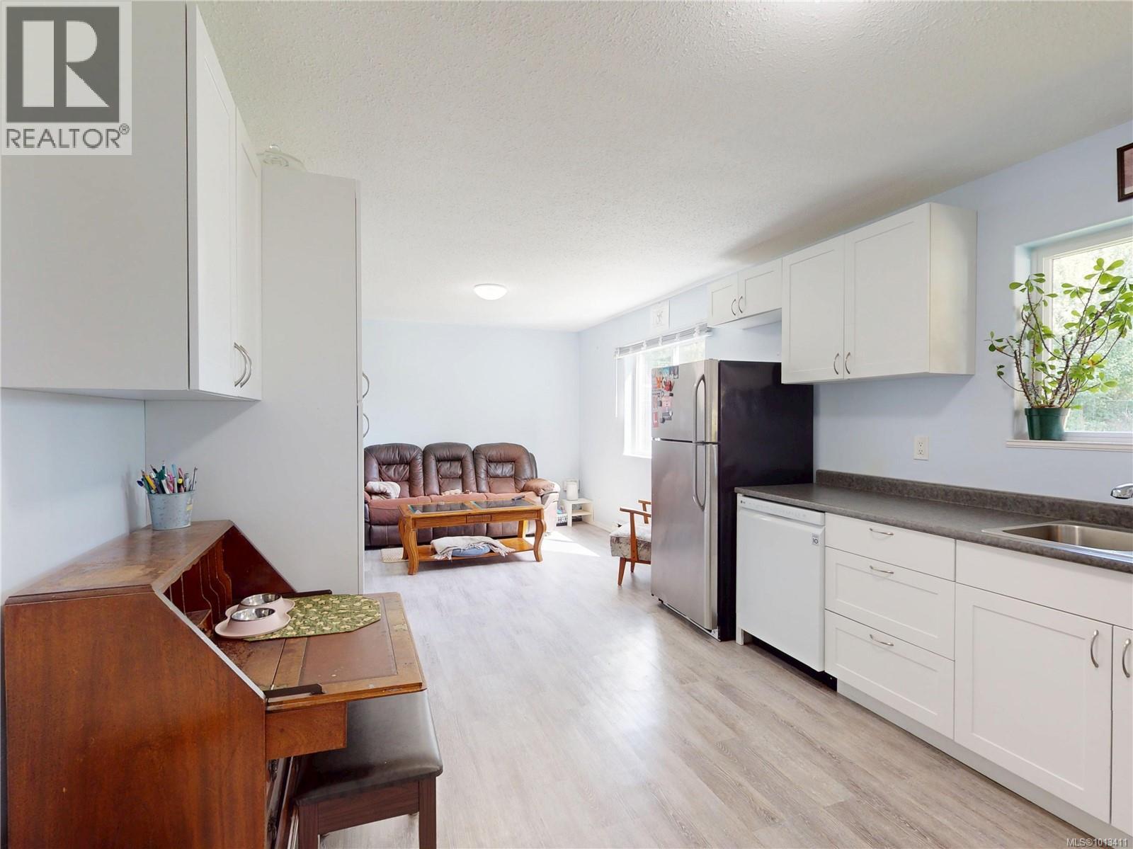  2113 Amethyst Way, Sooke