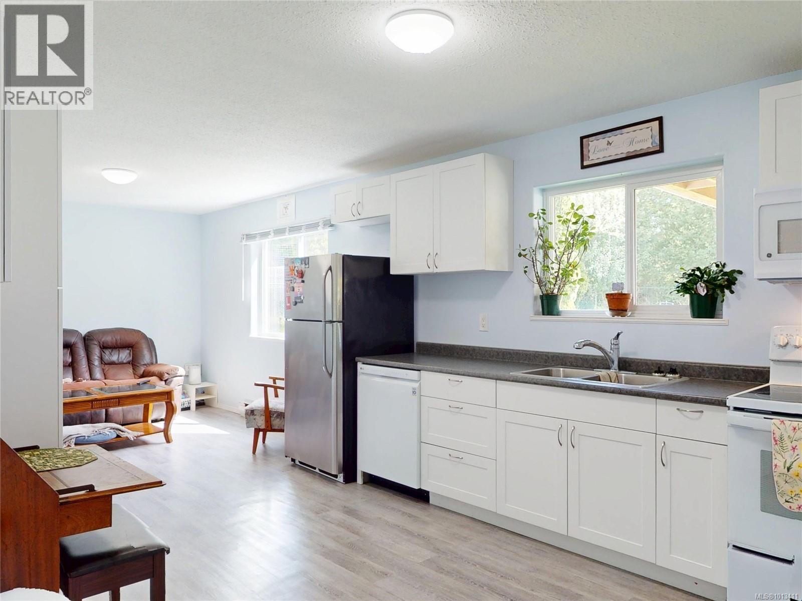  2113 Amethyst Way, Sooke