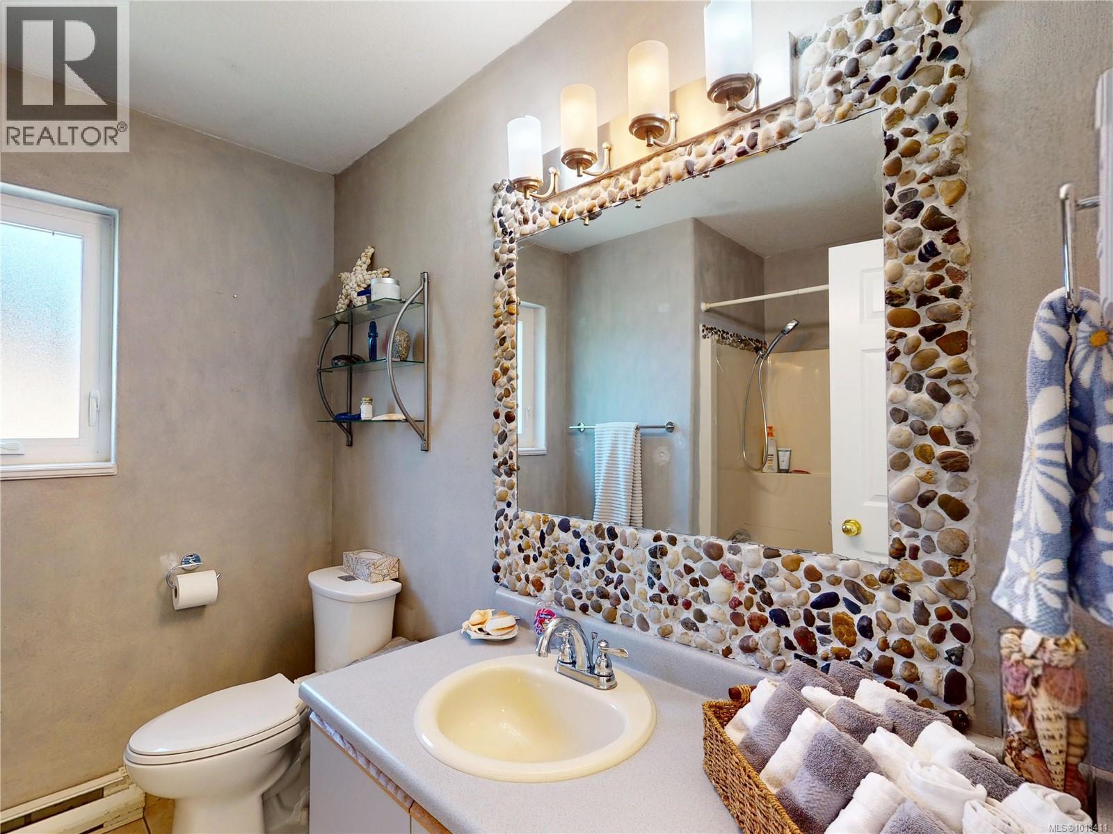  2113 Amethyst Way, Sooke