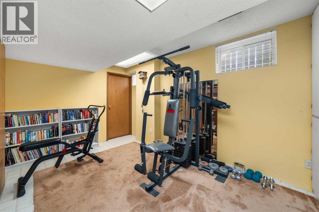 Single Family House for Sale in  Bernard Place NW Beddington Heights Calgary 