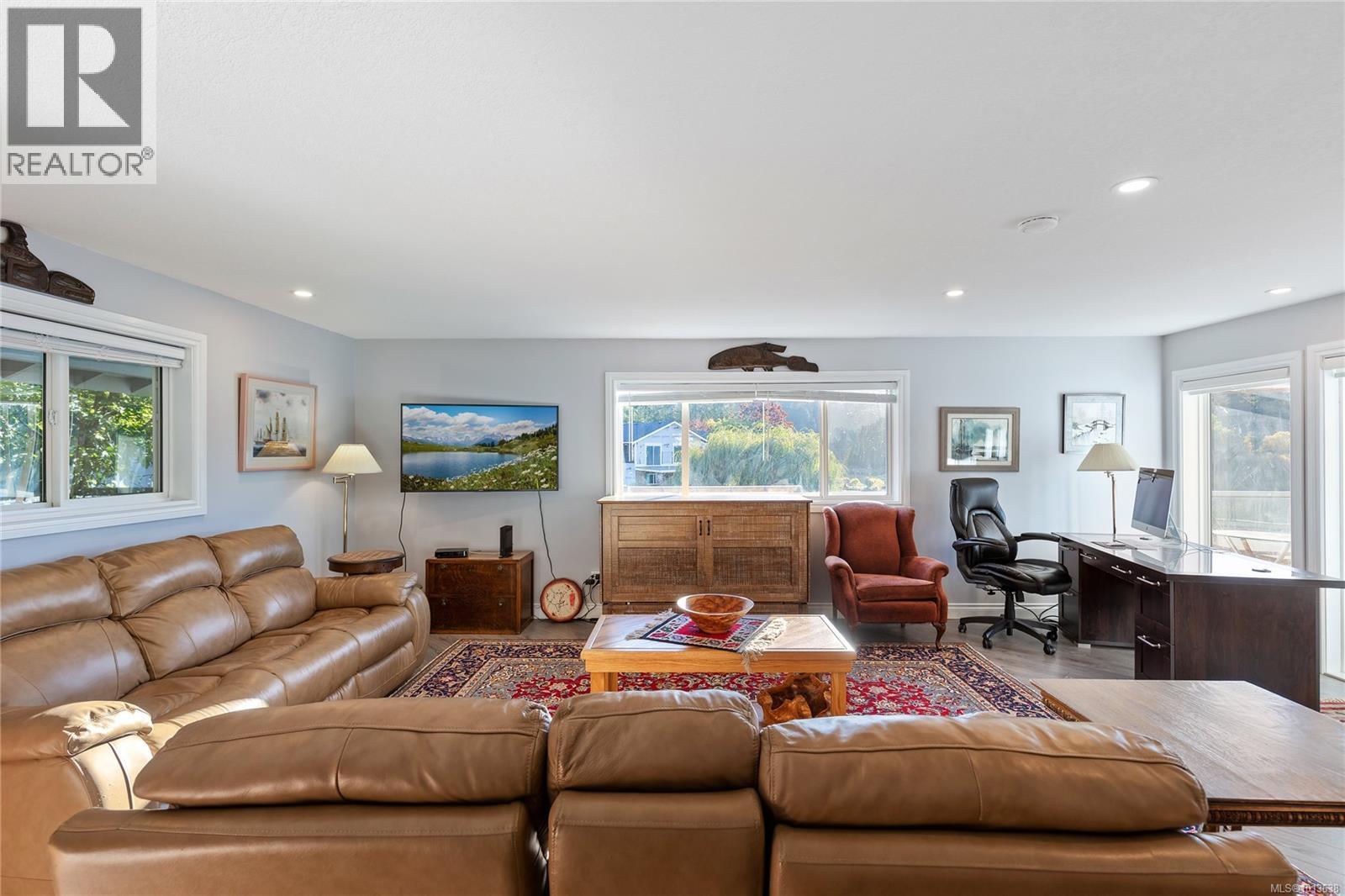 57 Lake Heights Pl, Nanaimo