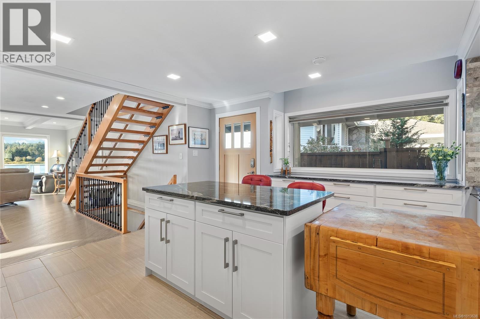 57 Lake Heights Pl, Nanaimo