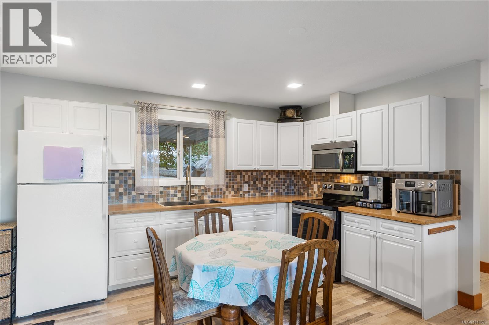 57 Lake Heights Pl, Nanaimo