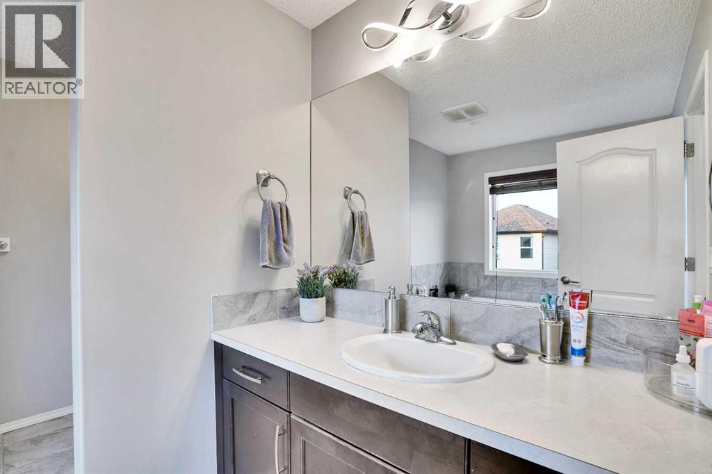 Single Family House for Sale in  Skyview Shores Road NE Skyview Ranch Calgary 