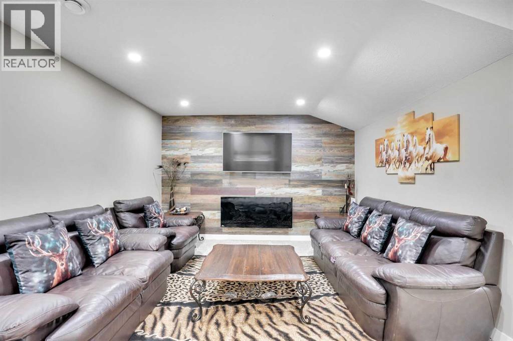 Single Family House for Sale in  Skyview Shores Road NE Skyview Ranch Calgary 