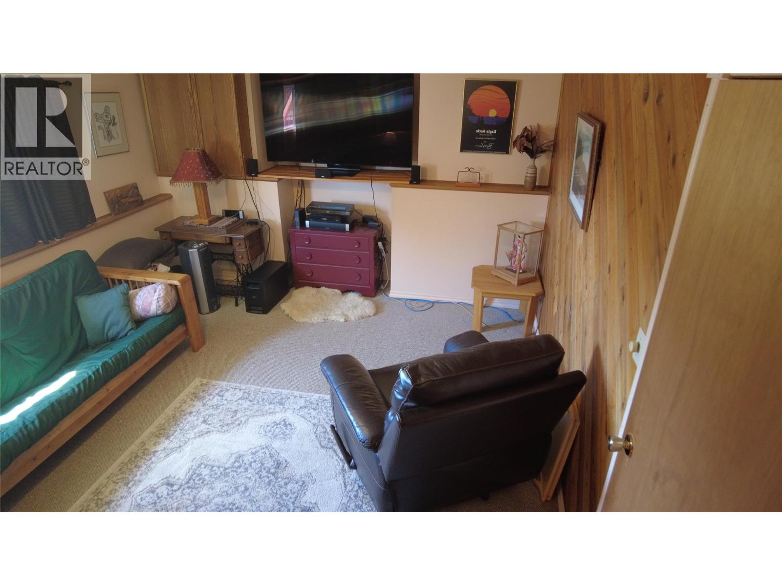 7389 Valley Heights Drive, Grand Forks