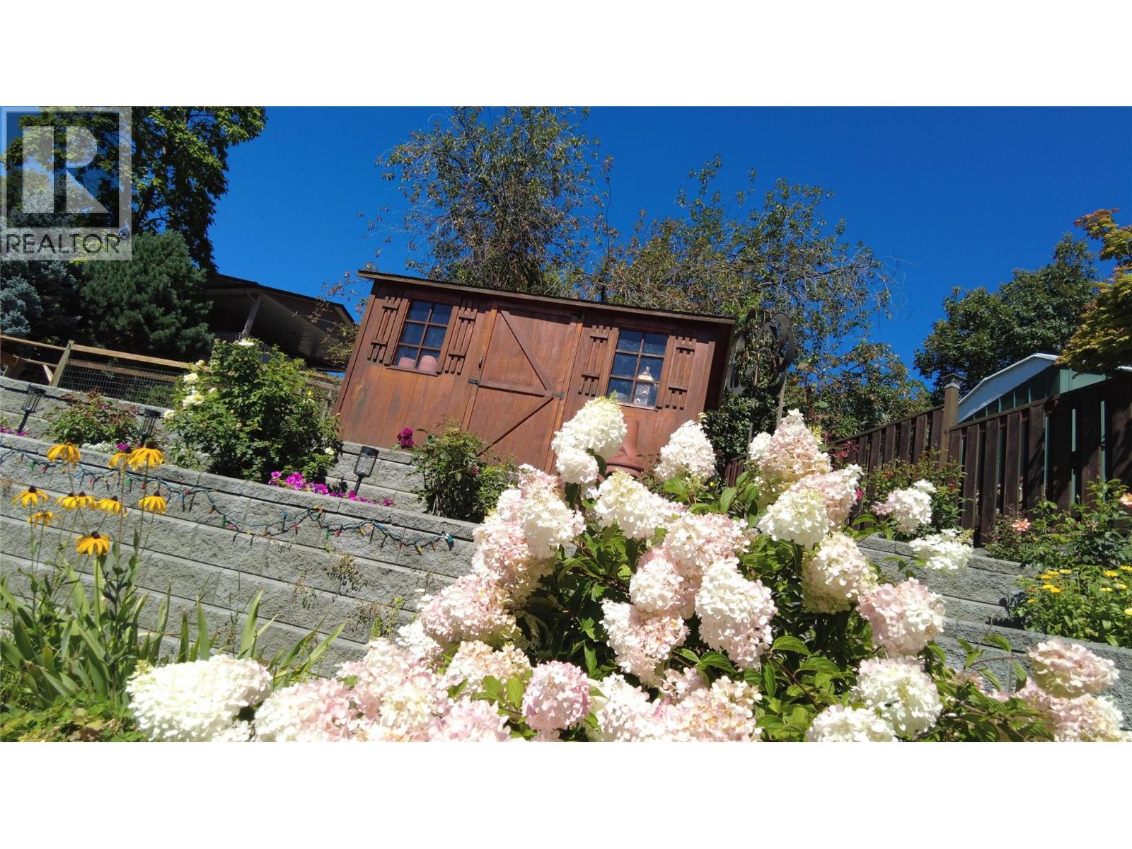 7389 Valley Heights Drive, Grand Forks