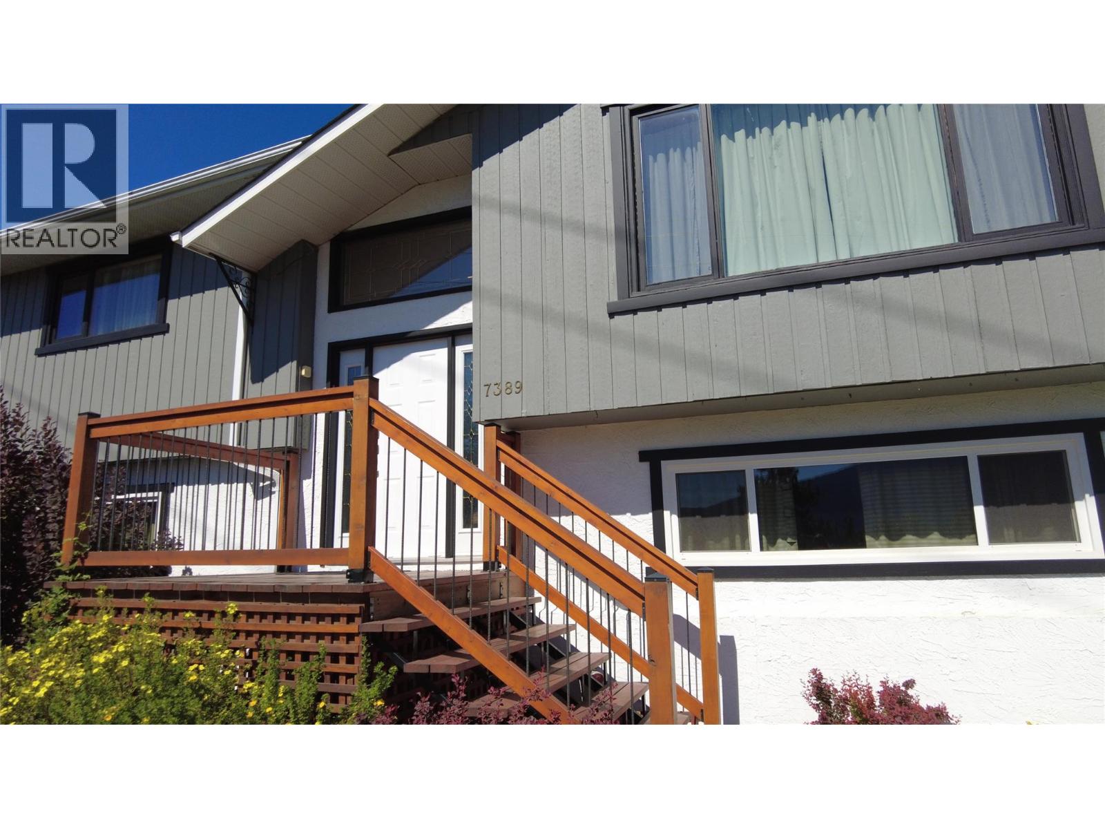 7389 Valley Heights Drive, Grand Forks