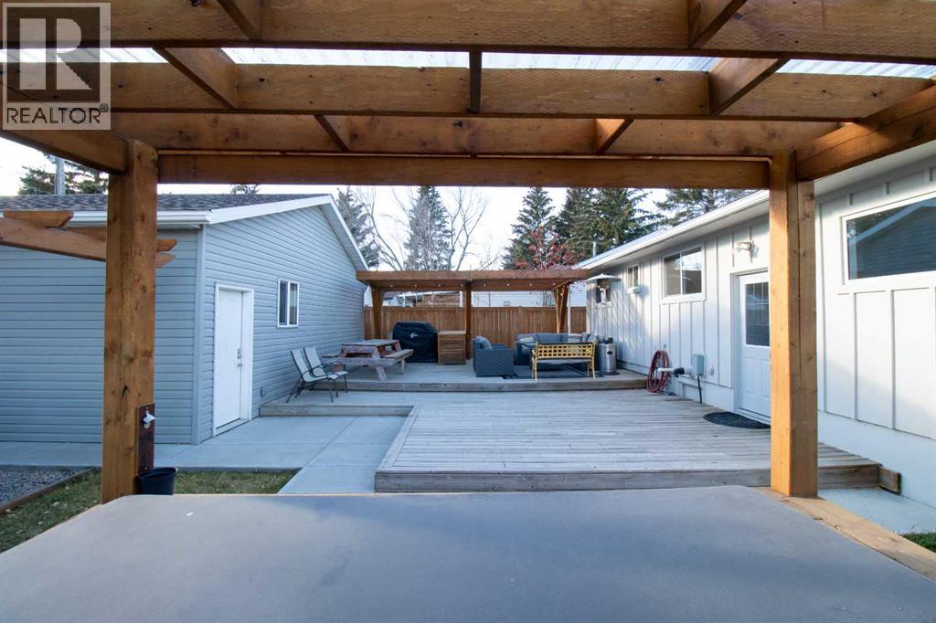 Single Family House Bungalow for Sale in   Avenue SW Glenbrook Calgary 