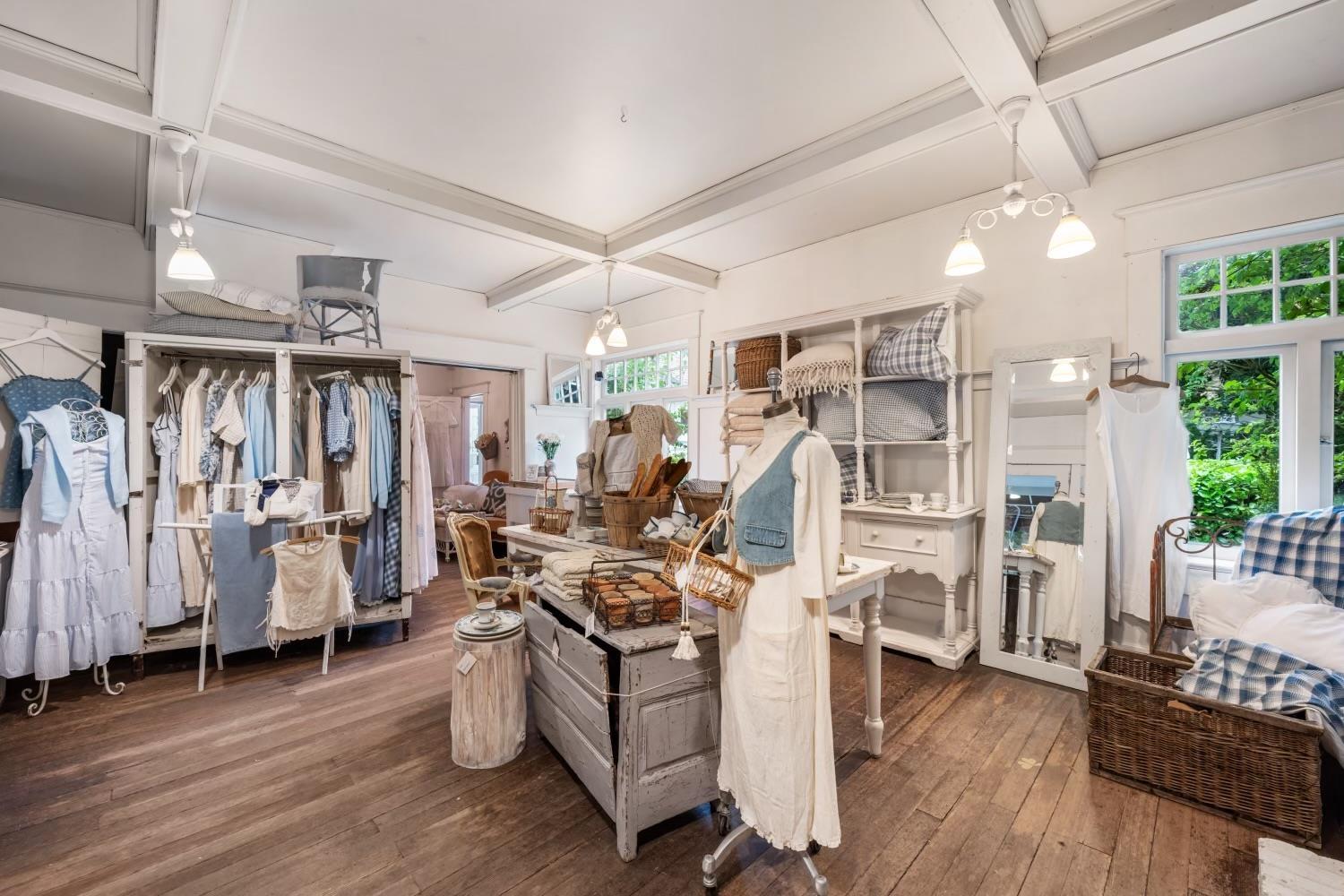 9090 GLOVER ROAD, Langley