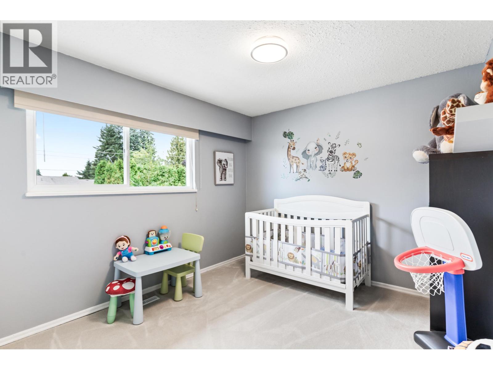 19226 HAMMOND ROAD, Pitt Meadows