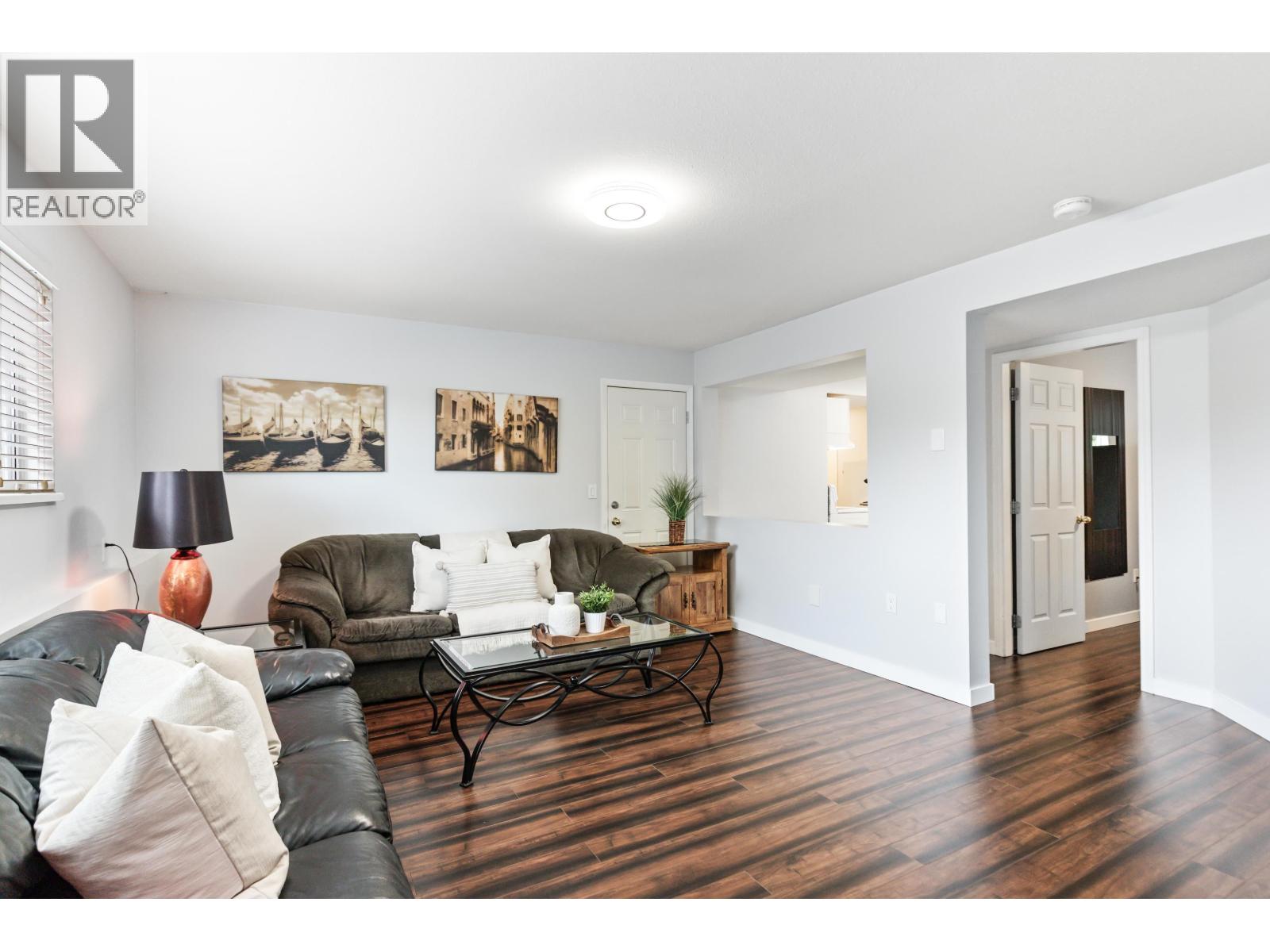 19226 HAMMOND ROAD, Pitt Meadows