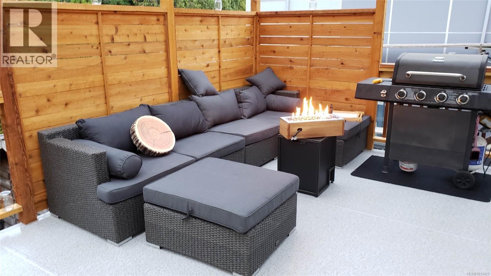 1112 Craigflower Rd, Esquimalt