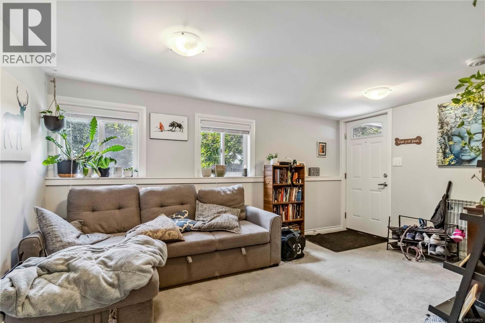 1112 Craigflower Rd, Esquimalt
