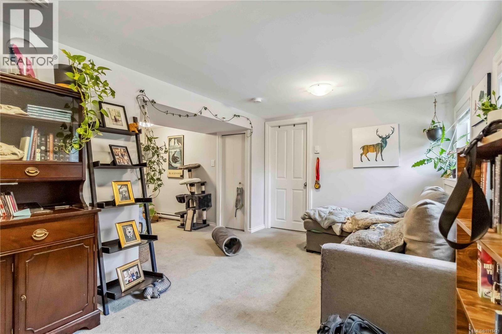 1112 Craigflower Rd, Esquimalt