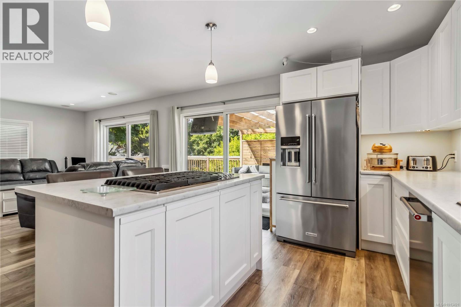 1112 Craigflower Rd, Esquimalt