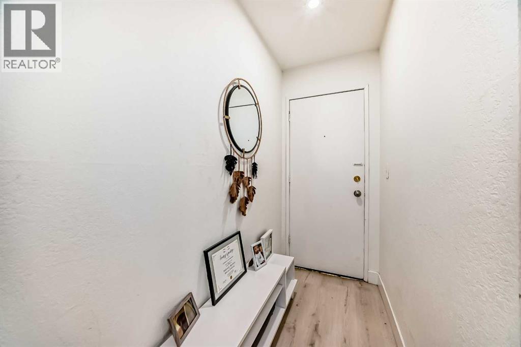 Single Family House for Sale in    Street SW Rosscarrock Calgary 