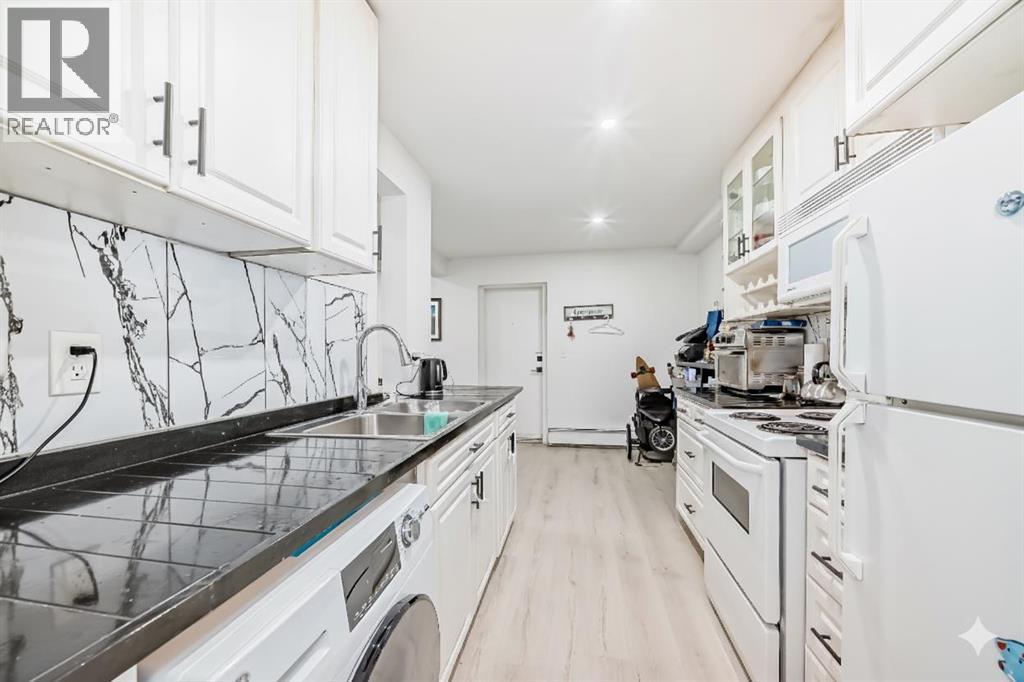 Single Family House for Sale in    Street SW Rosscarrock Calgary 
