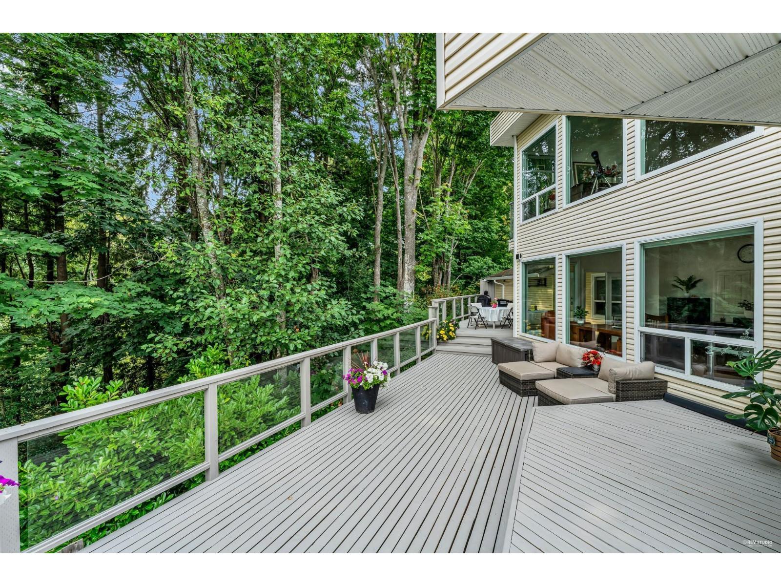 14104 MARINE DRIVE, White Rock