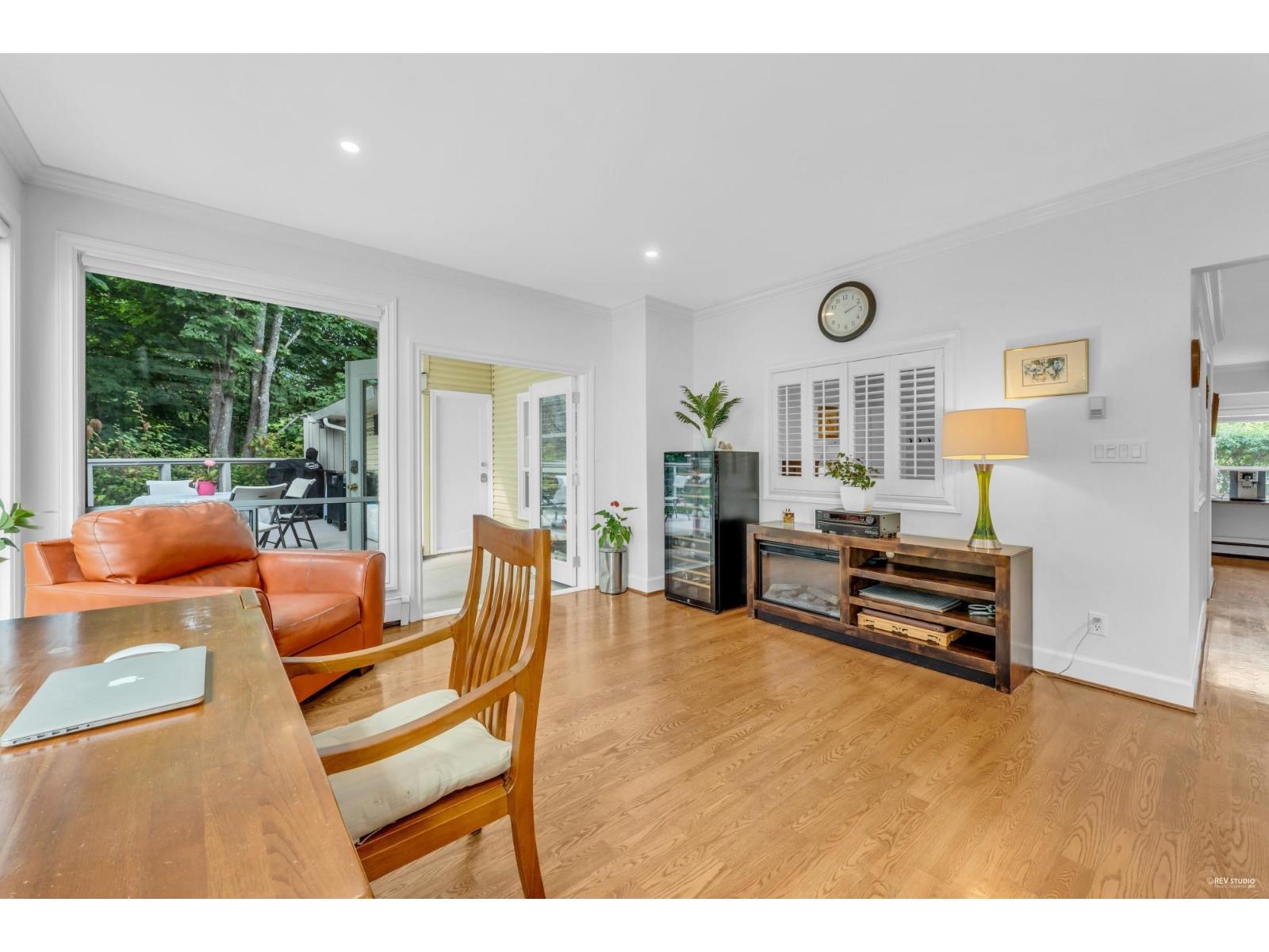 14104 MARINE DRIVE, White Rock