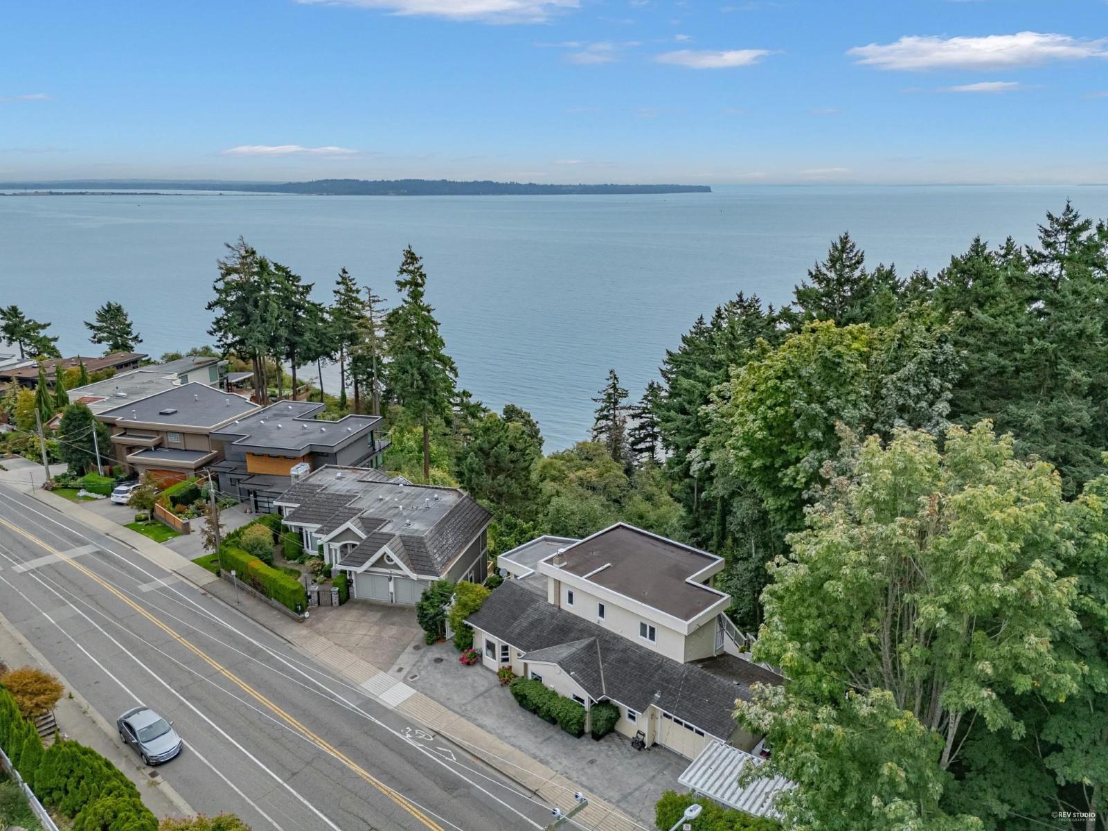 14104 MARINE DRIVE, White Rock