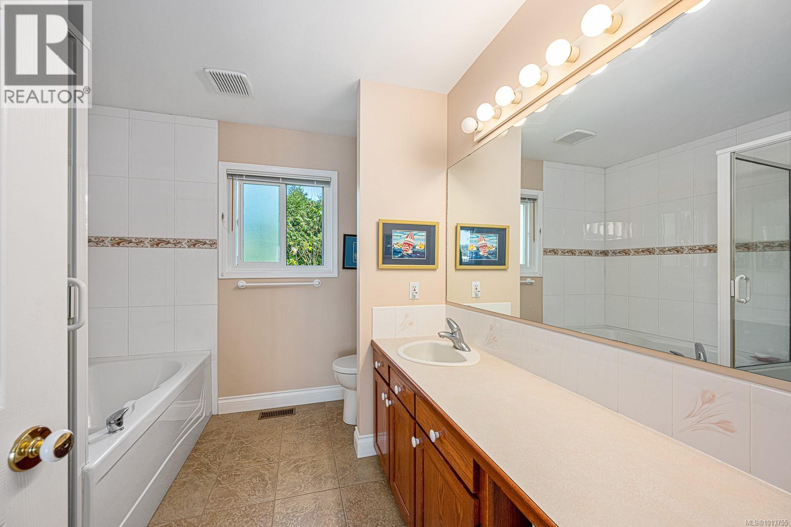 200 Crome Point Rd, Bowser