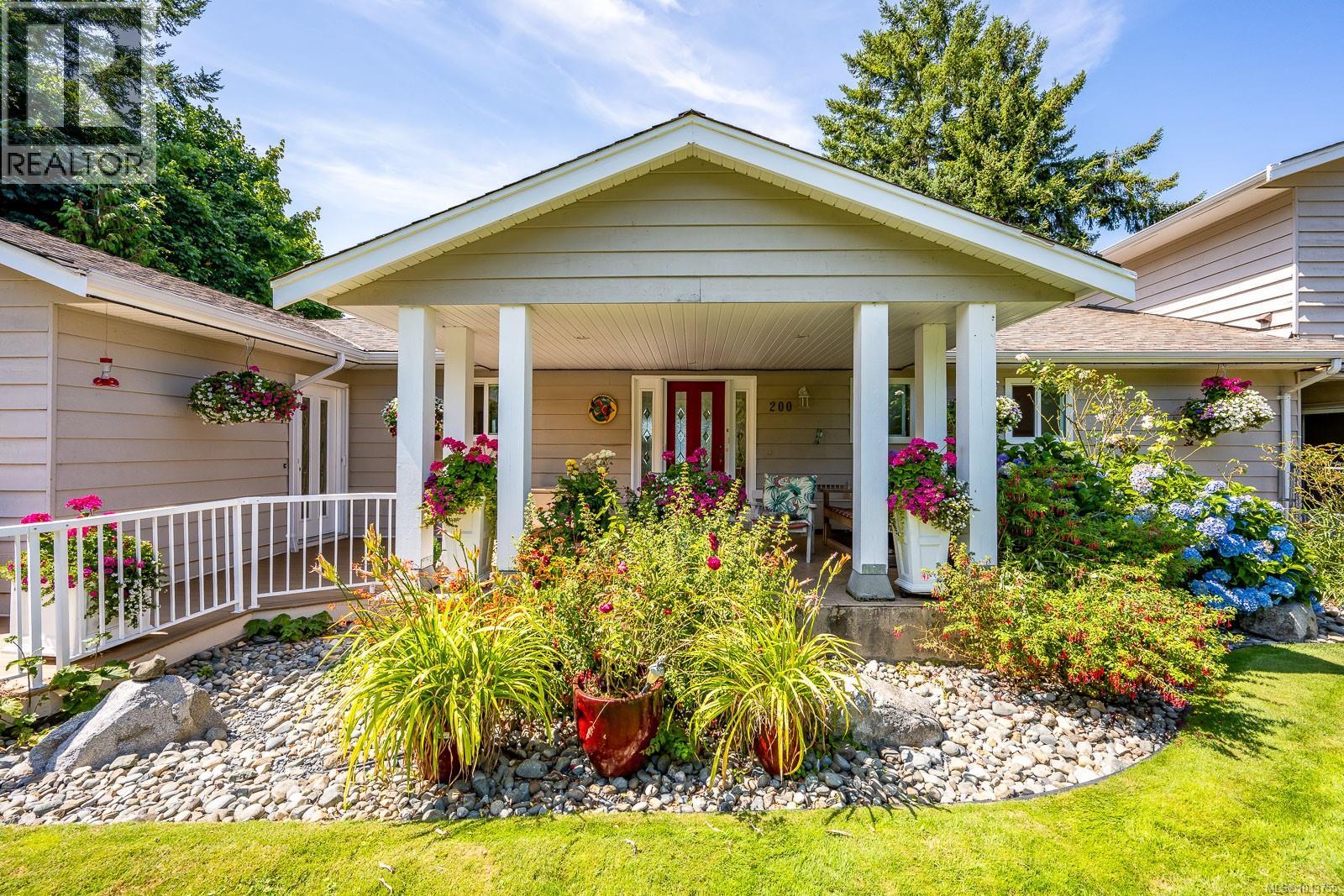 200 Crome Point Rd, Bowser