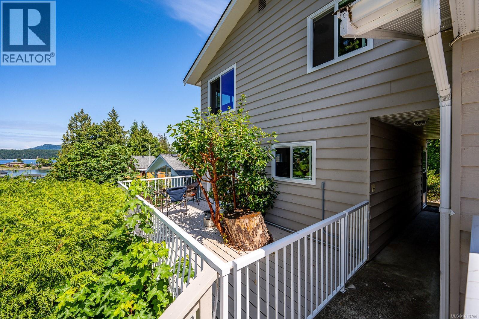 200 Crome Point Rd, Bowser