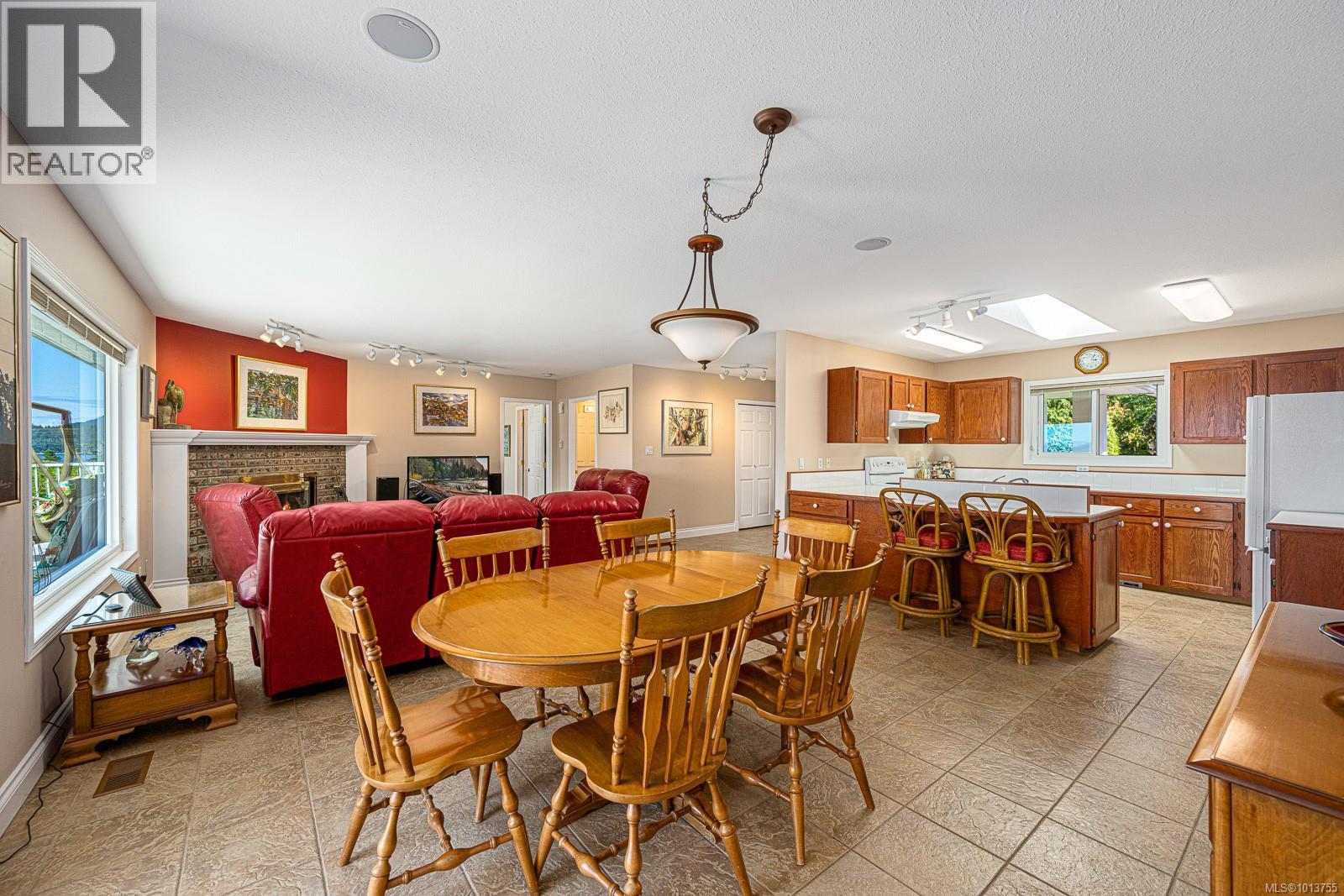 200 Crome Point Rd, Bowser