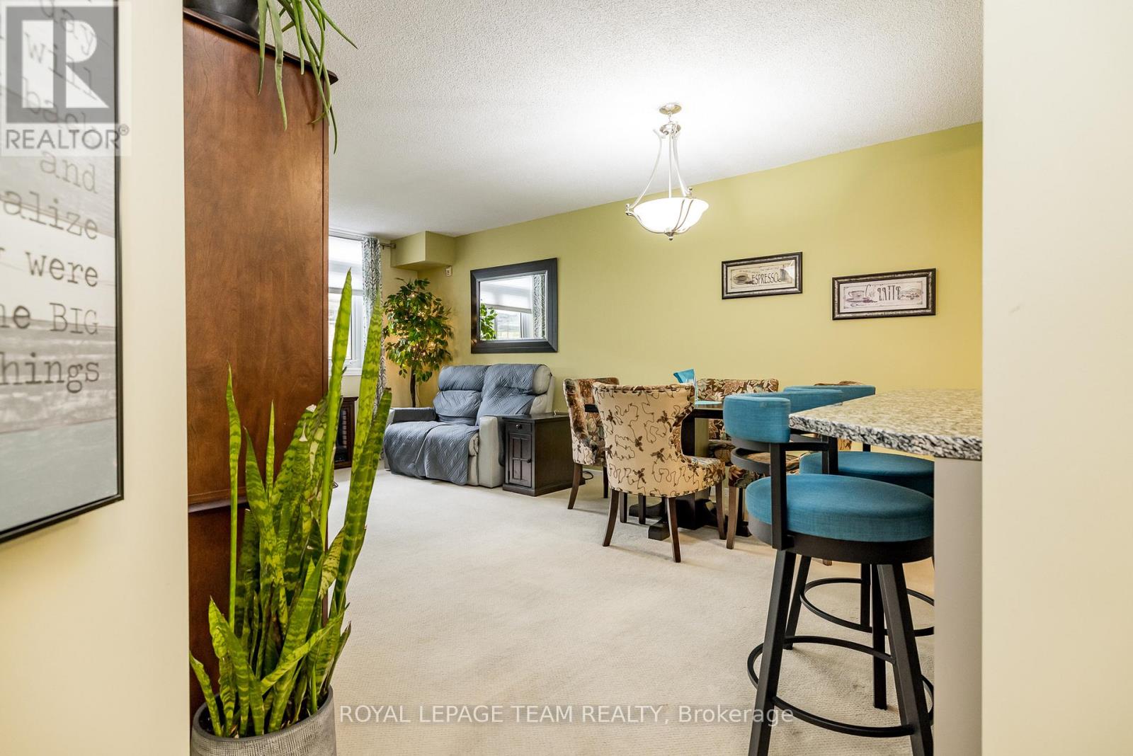 open concept living/dining