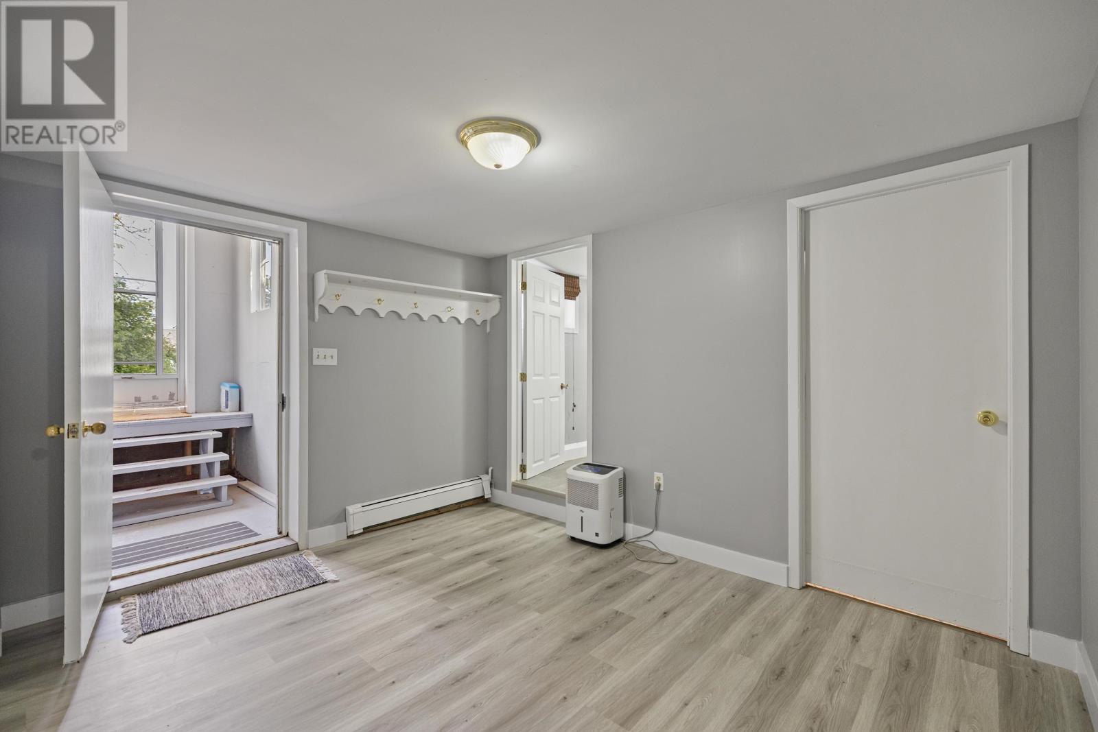 Multi-family House for Sale in  Ralden Avenue Sherwood 